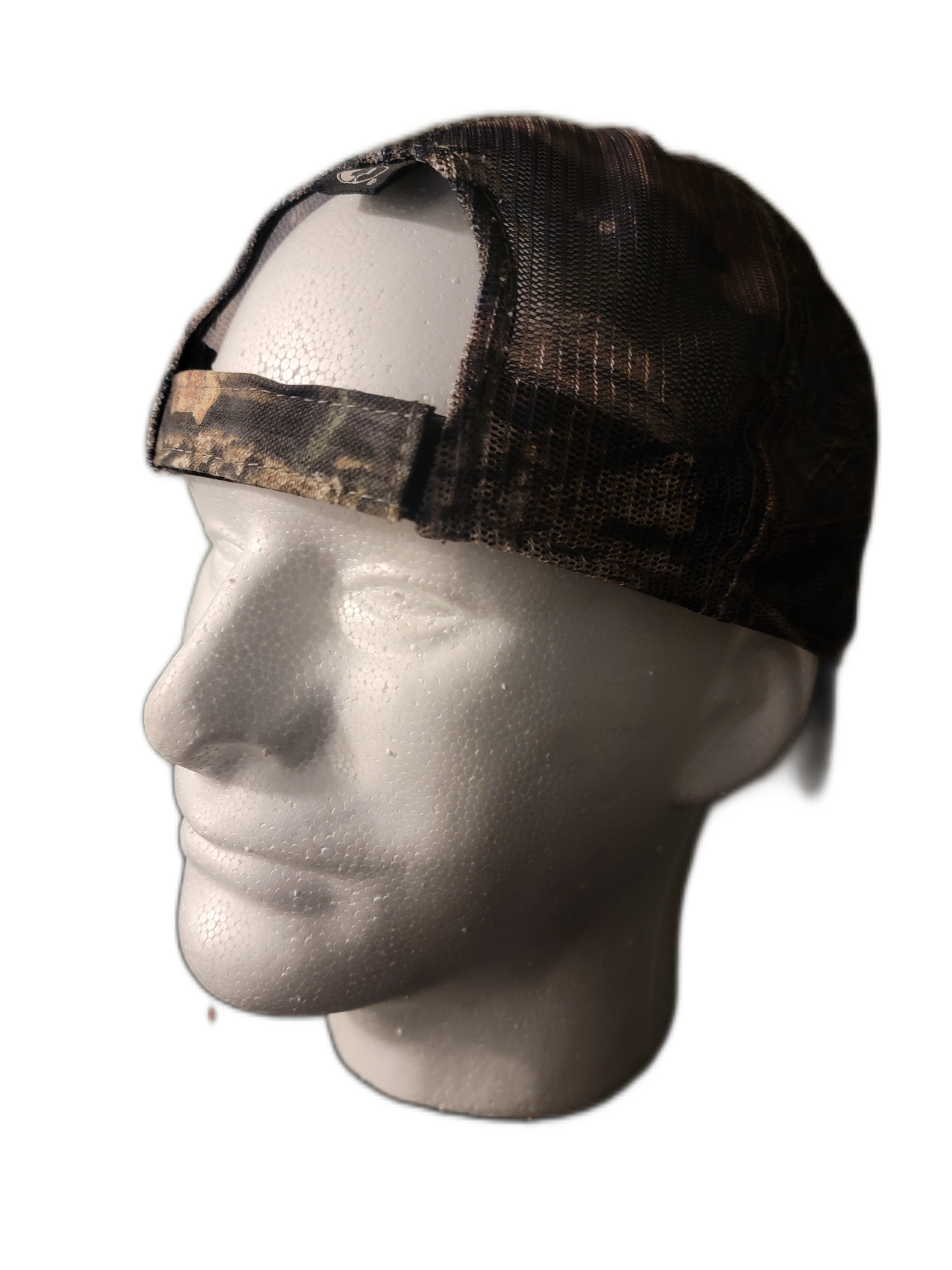 Mossy oak outdoor cap with mesh