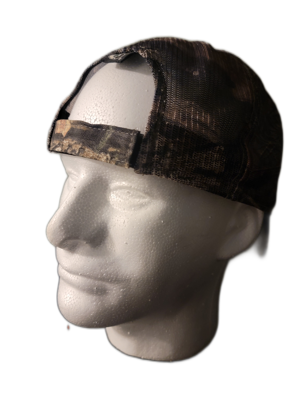 Mossy oak outdoor cap with mesh