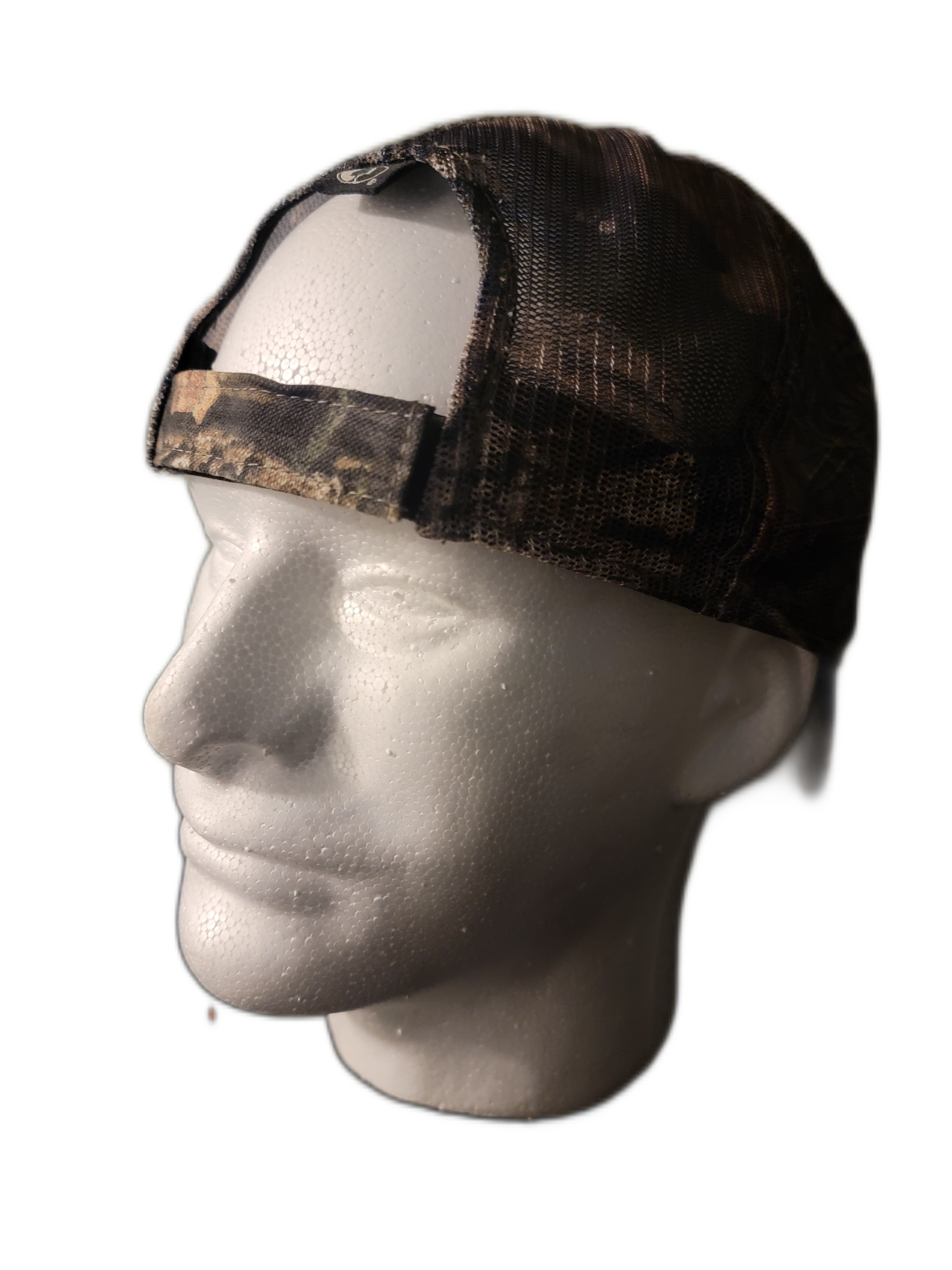 Mossy oak outdoor cap with mesh